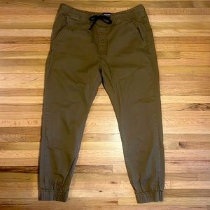 Denizen Levi’s Joggers / L / Dark Khaki